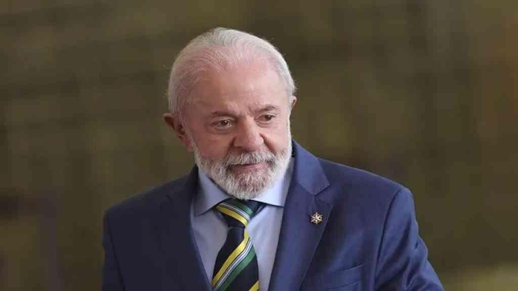 Em casa, Lula se recupera bem da cirurgia de catarata | O presidente Luiz Inácio Lula da Silva