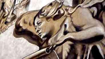 Giorgia Meloni Retratada como Anjo em Igreja Romana