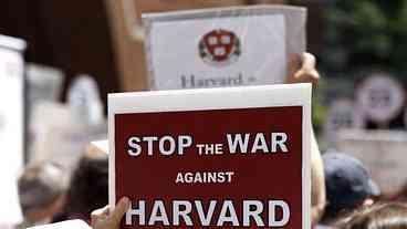 Trump Processa Harvard por Indenização Bilionária