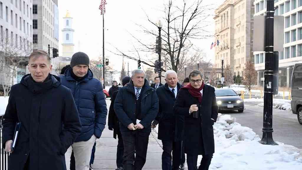 Itália barra ataques cibernéticos a embaixadas e locais olímpicos | Tajani informou que Itália frustrou ciberataques no país