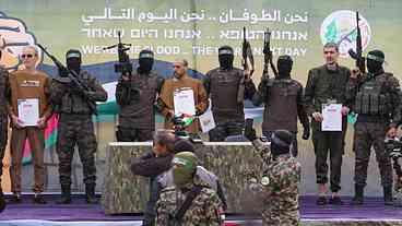 Hamas Reitera Compromisso com Armas em Gaza