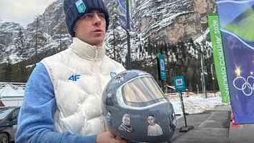 Ucraniano Proibido de Usar Capacete em Olimpíadas