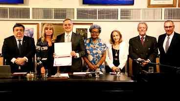 IAB celebra centenário de Heleno Fragoso