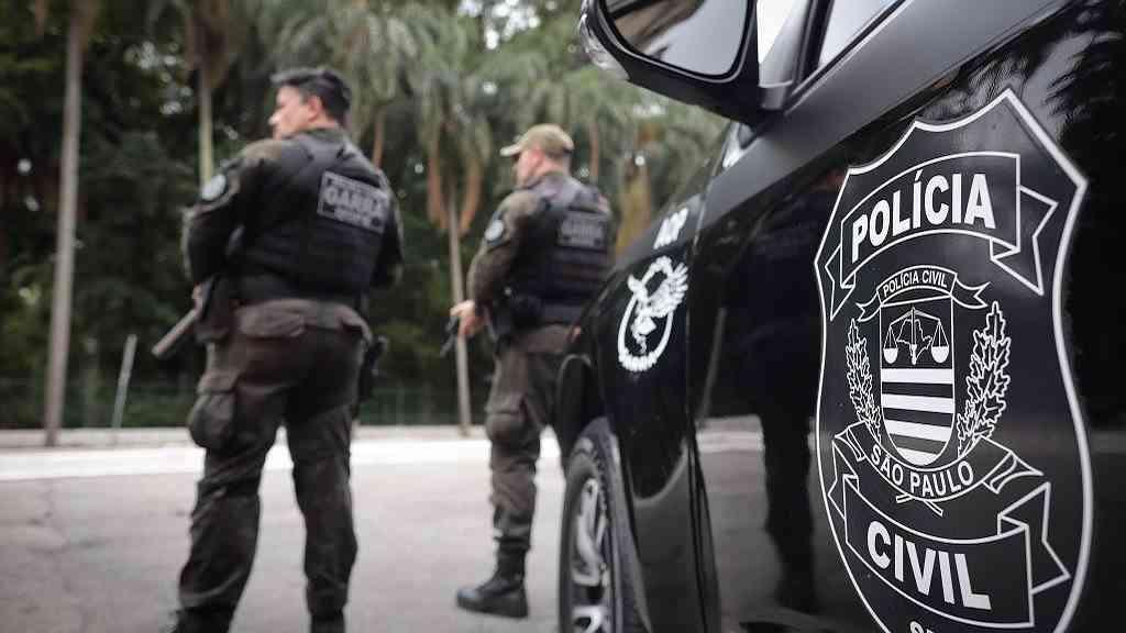 Esquema bilionário é alvo de operação contra o PCC | Na ação desta quinta-feira duas pessoas foram, presas; o terceiro procurado está fora do país