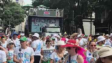 Monobloco encerra Carnaval no Centro do Rio