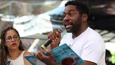 Filme brasileiro 'Feito Pipa' brilha em Berlim