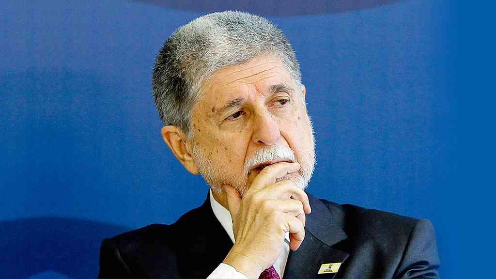 Amorim alerta para o risco de guerra contra o Irã escalar para a região | O ex-chanceler Celso Amorim participa das grandes negociações mundiais