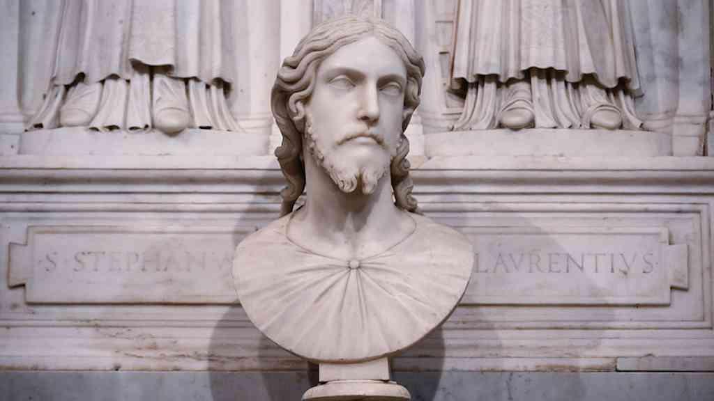 Escultura de Cristo em igreja de Roma é atribuída a Michelangelo | Busto de Cristo Salvador fica na Basílica de Santa Inês Extramuros