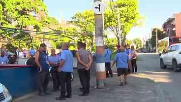 Paralisação de motoristas afeta ônibus na Ilha do Governador
