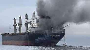 Cargueiros Atingidos no Estreito de Ormuz