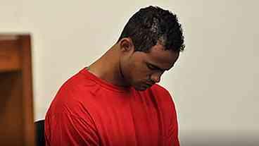 Goleiro Bruno é considerado foragido pela Justiça