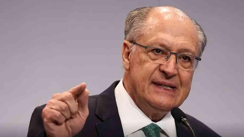 Aliados de Lula despontam entre candidatos ao Senado, por SP | Geraldo Alckmin tende a permanecer como vice, na chapa de Lula, mas tem sido cogitado para uma vaga ao Senado por São Paulo