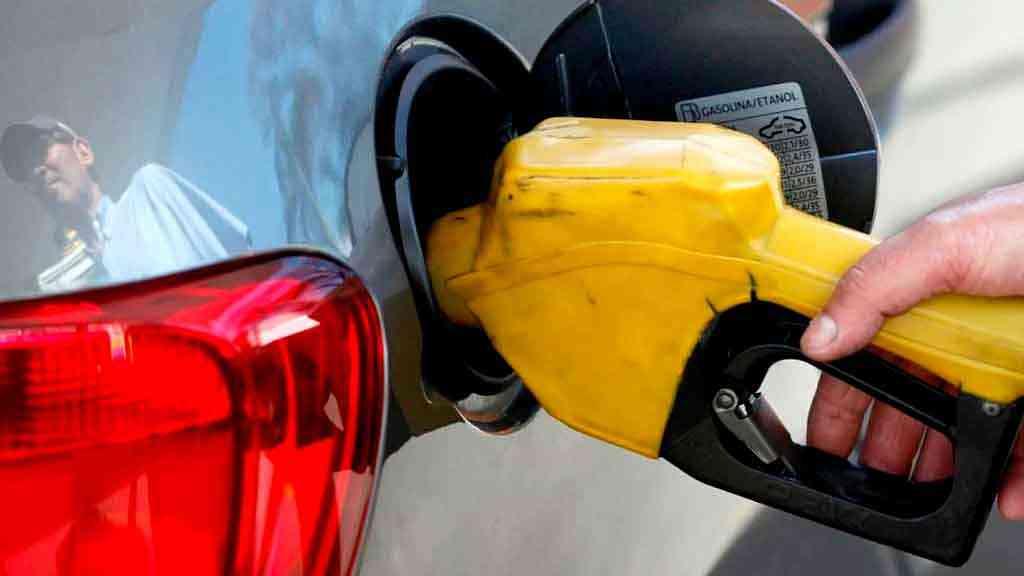 Preço do diesel sofre novo reajuste, para compensar perdas com a guerra | O preço do diesel influi, diretamente, nos índices inflacionários