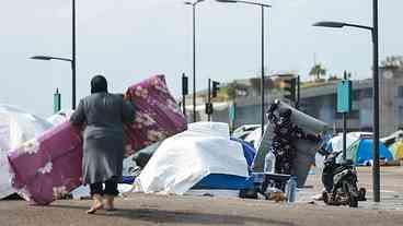 Ofensiva de Israel gera 900 mil deslocados no Líbano