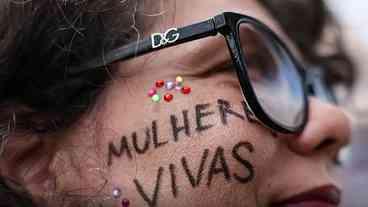 Senado Cria Comenda Laço Branco contra Violência de Gênero