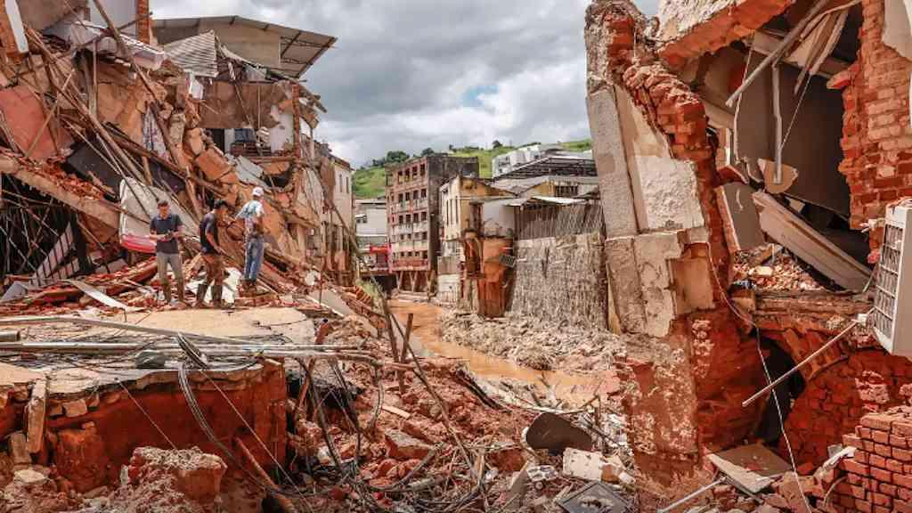 Governo autoriza crédito emergencial a vítimas das chuvas | Valor é destinado a empresas e pessoas físicas afetadas