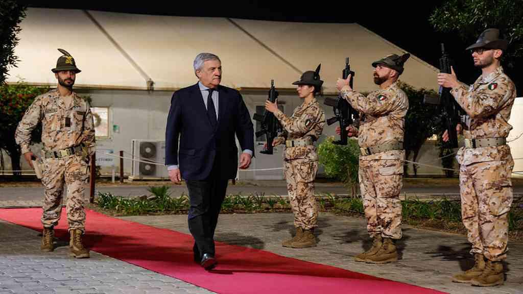 Itália afasta atuação europeia no Estreito de Ormuz | Tajani discutiu missões Aspides e Atalanta com outros chanceleres europeus