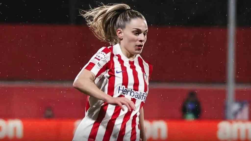 Gio Garbelini é acusada de racismo em jogo na Espanha | Denúncia contra brasileira do Atlético de Madrid foi citada na súmula