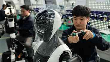 IA aberta da China desafia EUA na liderança tecnológica