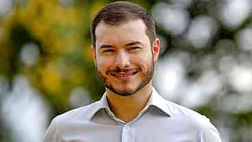 Juliano Medeiros é o novo presidente da Federação PSOL-REDE