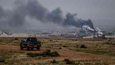 Teerã em Conflito: Ataques Israelenses e Resposta Iraniana