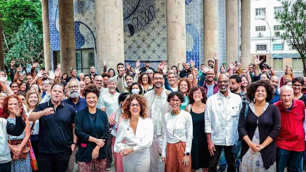 Funarte celebra 50 anos e reforça a cultura brasileira | Festa marca abertura do Cedoc no antigo prédio da Casa da Moeda no Rio