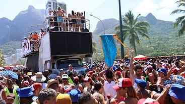 Taxa da Riotur gera polêmica entre blocos de carnaval