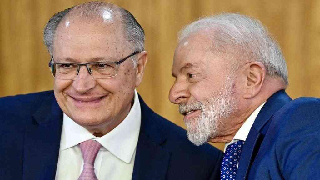 Lula confirma Alckmin como vice na chapa à reeleição | Geraldo Alckmin e Lula formaram a chapa vitoriosa que destituiu o governo neofascista de Bolsonaro