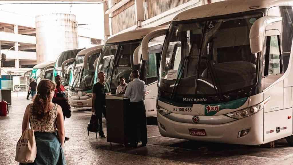 Rodoviária do Rio projeta 185 mil passageiros na Semana Santa | A sexta-feira deve registrar o maior número de chegadas, com previsão de 24,7 mil desembarques