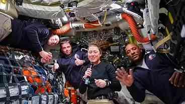 Falha no banheiro marca missão Artemis II