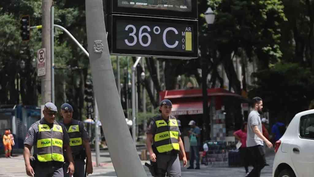 Rio atinge nível Calor 2 com previsão de 37°C | Nesta quarta-feira, a máxima prevista é de 37°C