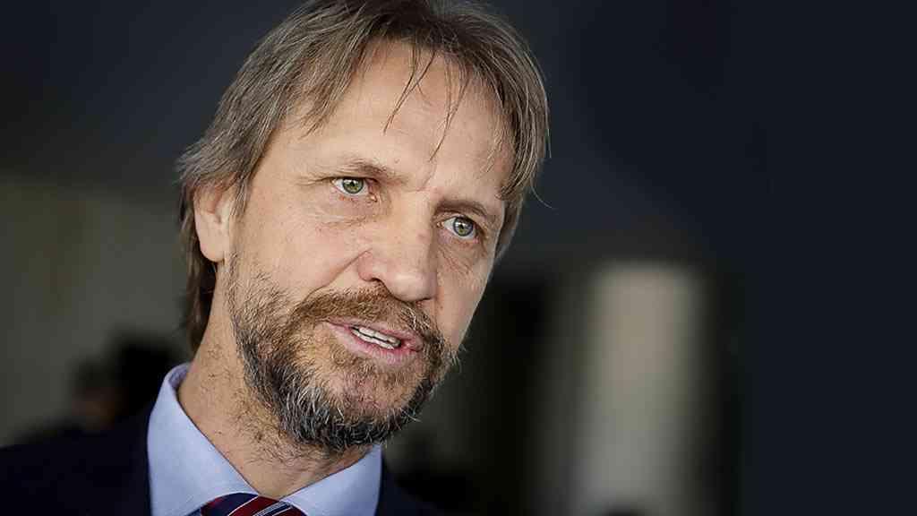 Líder do PT na Câmara apoia o envio de PL sobre fim da escala 6x1 | Líder do PT na Câmara, o deputado Pedro Uczai (SC) apoia o PL pelo fim da escala 6×1