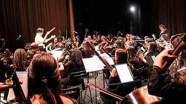 Orquestra Juvenil do Rio Estreia na Itália