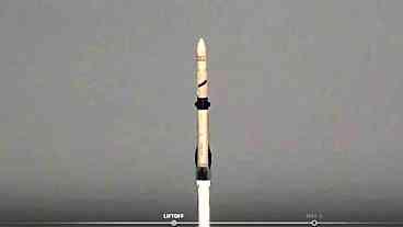 Blue Origin Lança Foguete Reutilizável New Glenn