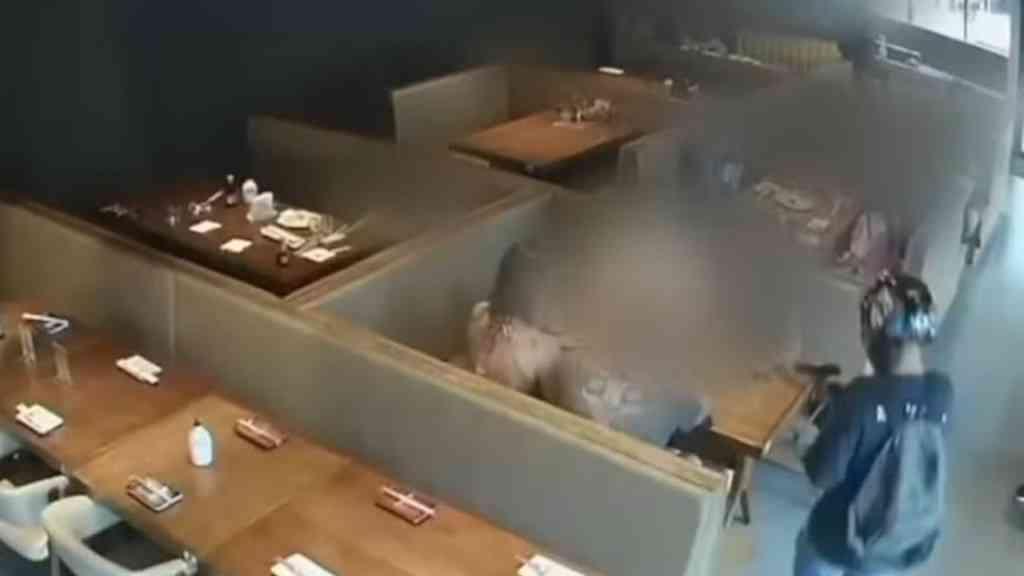 Arrastão em restaurante japonês no Morumbi mobiliza polícia | O momento do assalto