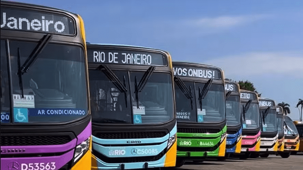 Rio amplia frota de ônibus com 102 novos veículos | 102 ônibus reforçam frota do Rio, que prevê expansão