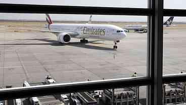 Aeroporto de Teerã Retoma Voos Internacionais