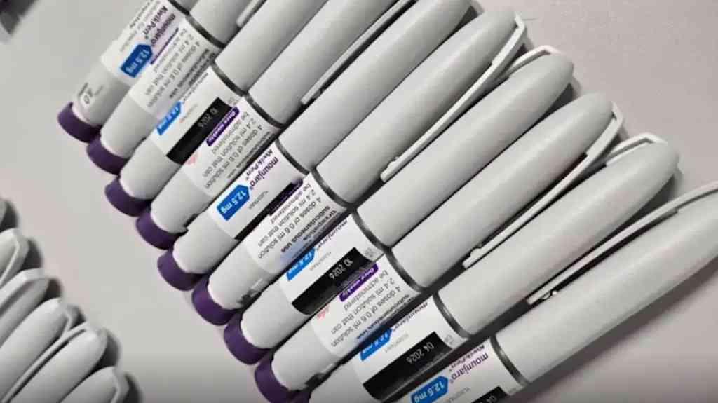 Uso de canetas emagrecedoras exige cautela, veja riscos à saúde