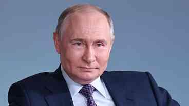 Putin Apoia Irã e Promete Paz no Oriente Médio