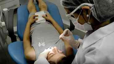 Tratamento Odontológico Gratuito para Jovens