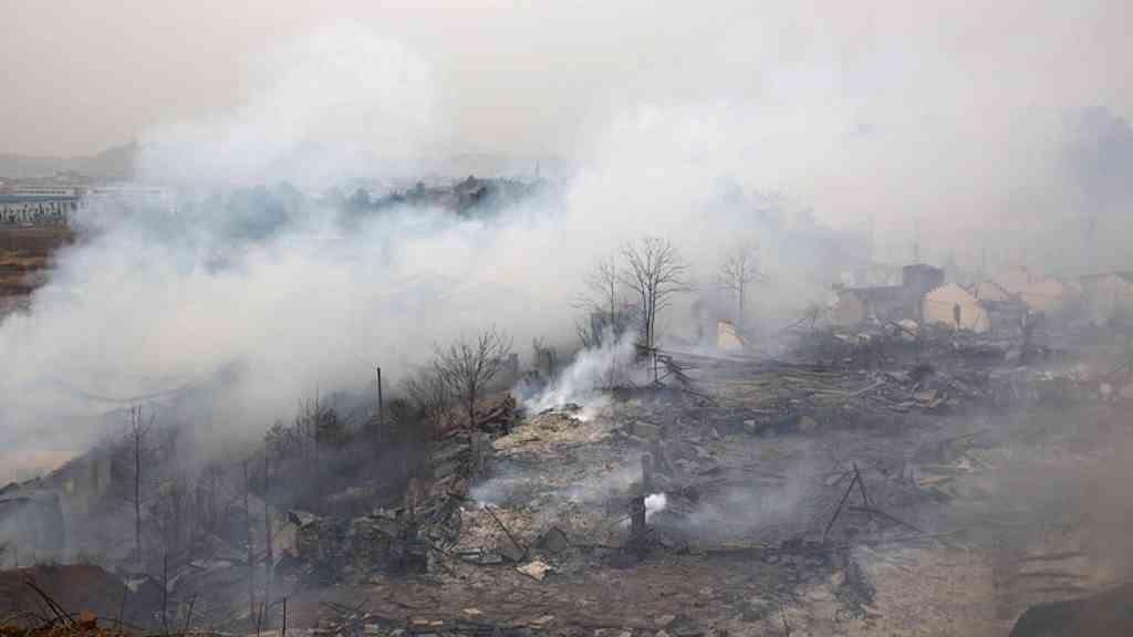 Explosão em fábrica de fogos deixa ao menos 26 mortos na China