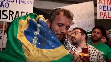 Morre mãe de Thiago Ávila; ativista preso em Israel