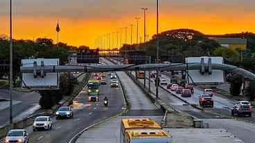 Calor de 35°C no Rio antes da frente fria