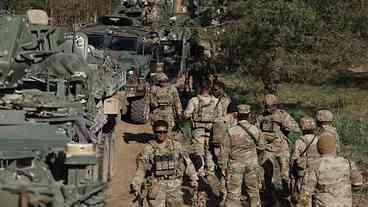 Trump Aumenta Apoio Militar à Polônia e Alerta Otan