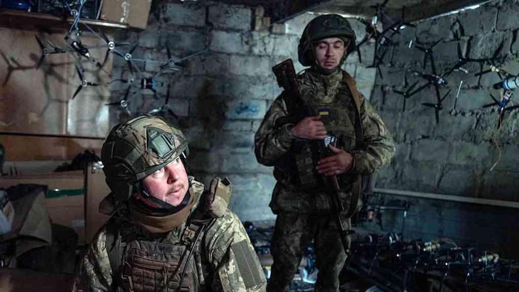 Militares ucranianos recorrem a drogas para enfrentar desgaste da guerra | Soldados ucranianos enfrentam ferimentos e traumas ao longo de quatro anos de guerra, muitas vezes sem descanso