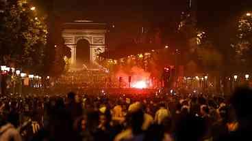 Festa do PSG termina em tragédia na França