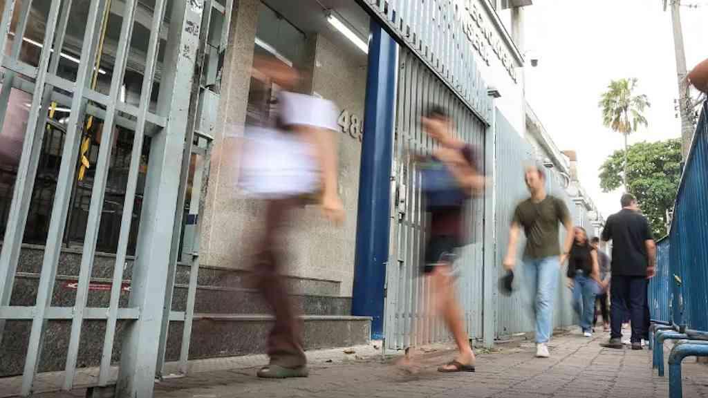 Enem terá suporte especial para TOC, ansiedade e TDAH | De 2022 a 2025, atendimentos especiais no Enem cresceram 191%