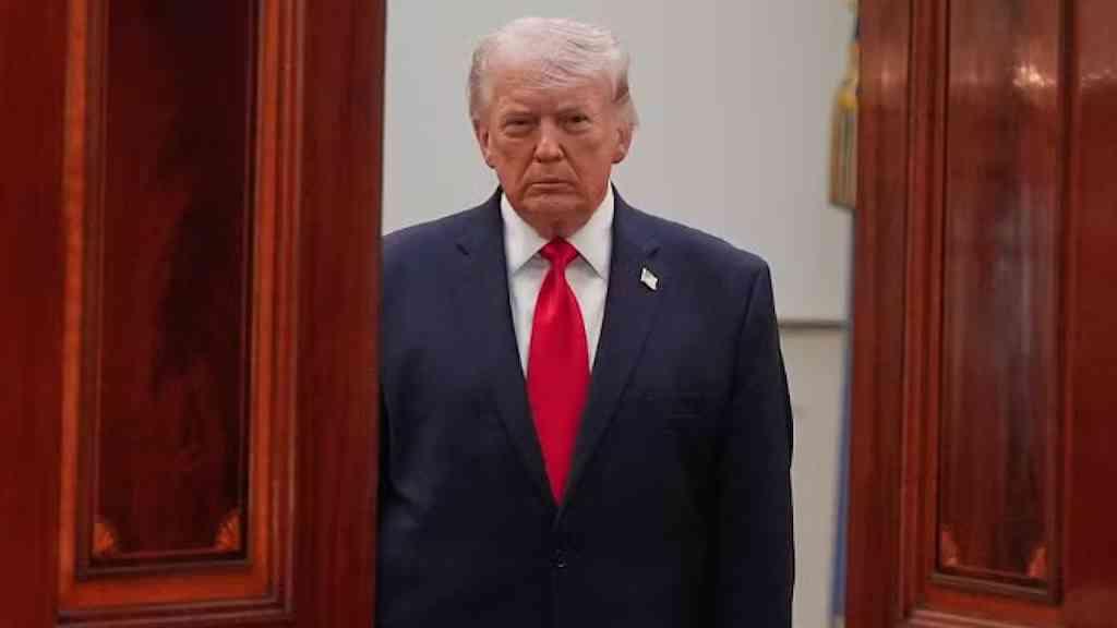 Donald Trump promete resposta dura contra o Irã