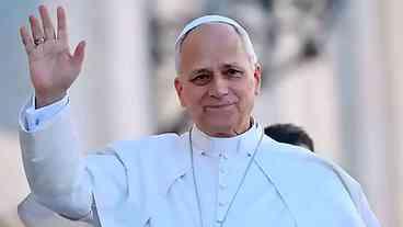 Leão XIV inicia visita apostólica à Espanha