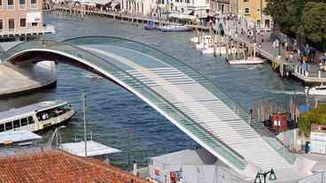 Polícia detém extorsionários de turistas em Veneza